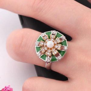 Bohemian Rotating Flower Elegant Pearl Diamond Ring