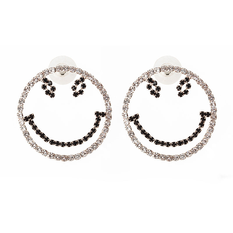 Sweet Large Smile Modeling Earrings