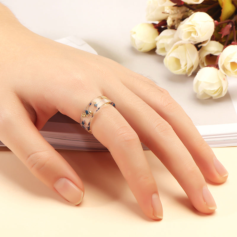 Trendy Resin Flower Invitation Plant Epoxy Women Finger Ring