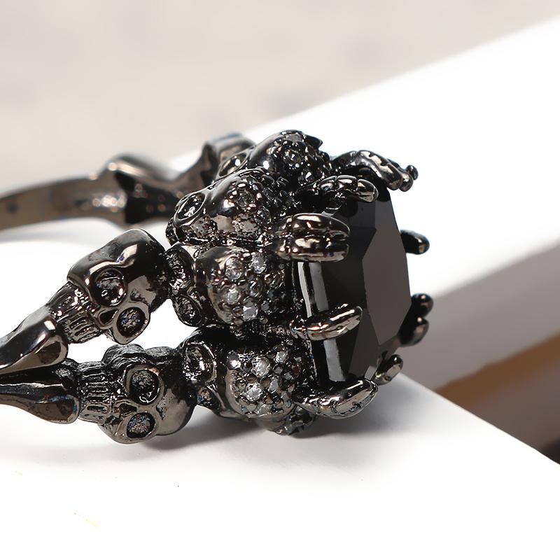 Black Zircon Stainless Steel Ring Gothic Claw Double Skull Rhinestone Finger Ring for Women