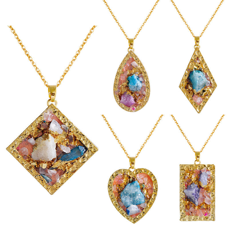 harNatural Stone Multicolor Crystal Heart Geometric Necklace