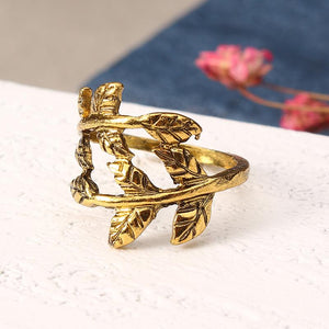 5 Pcs Punk Leaf Ring Set Retro Golden Zinc Alloy Red and Purple Stone Knuckle Ring Jewelry for Women