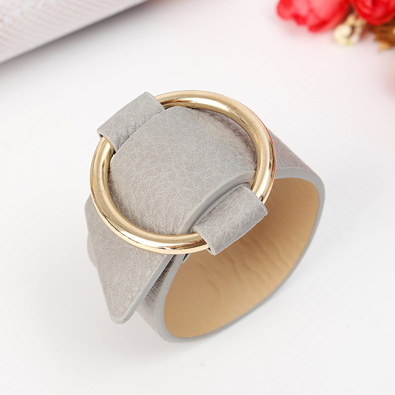 Trendy PU Leather Alloy Circle Bracelet For Women 