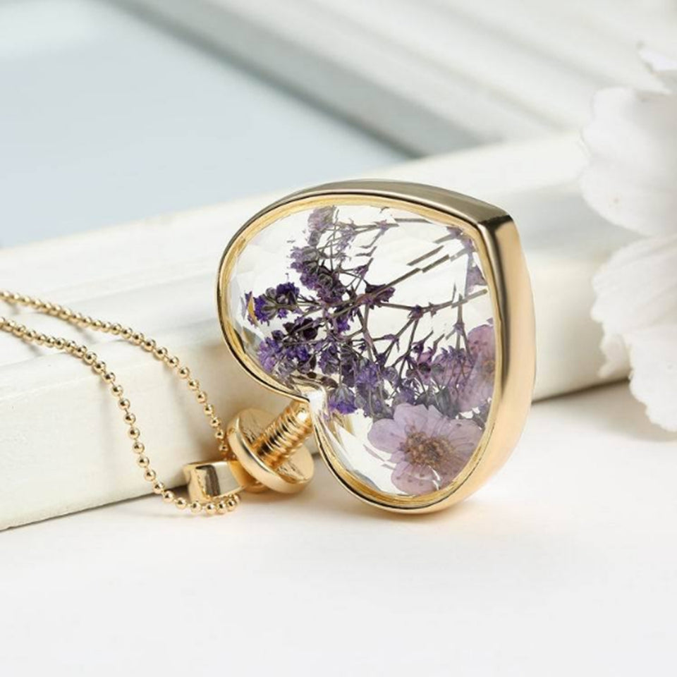 Gold Plated Glass Bottle Heart Dry Flower Pendant Necklace For Women