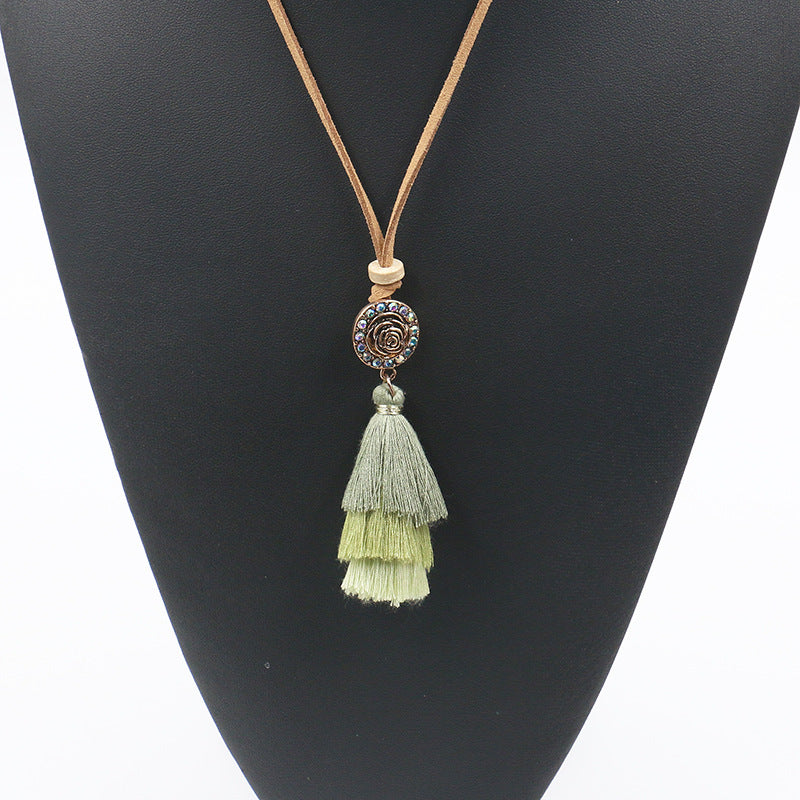 Gradient Colorful Tassels Pendant Ethnic Fashion Necklace for Women