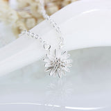 Delicate Daisy S925 Sterling Silver Short Necklaces for Women