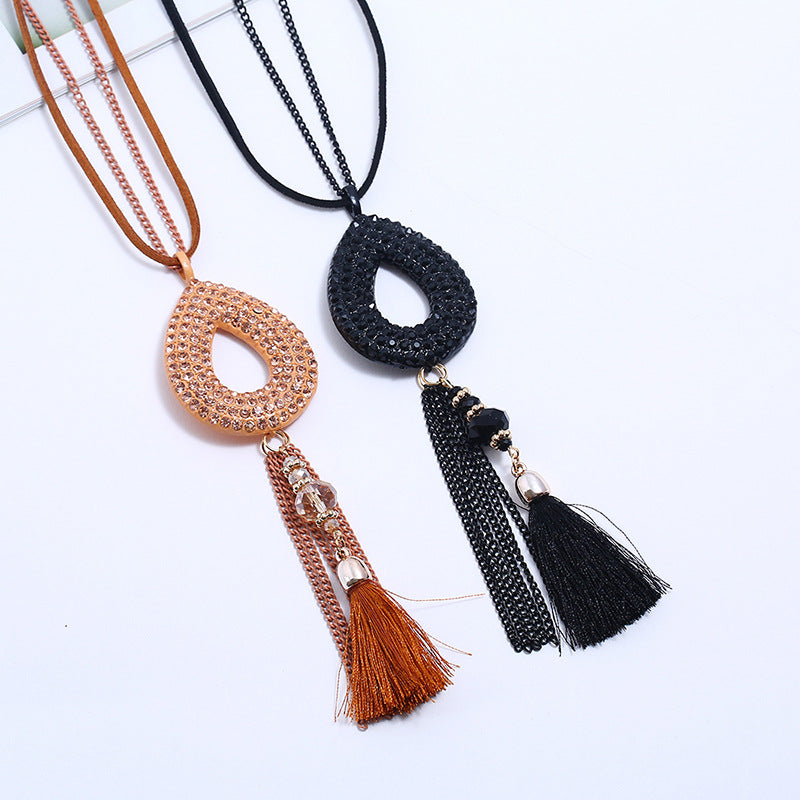 Retro Oval Rhinestone Pendant  Velvet Tassels Long Necklace