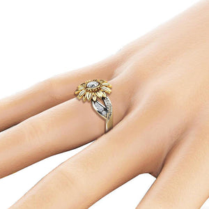 Elegant Zircon Inlaid Gold Sunflower Hollow Platinum Ring