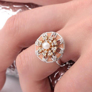 Bohemian Rotating Flower Elegant Pearl Diamond Ring