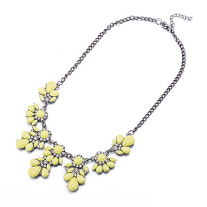 Yellow Resin Flower Stylish Collar Necklace Drop Shape Decor
