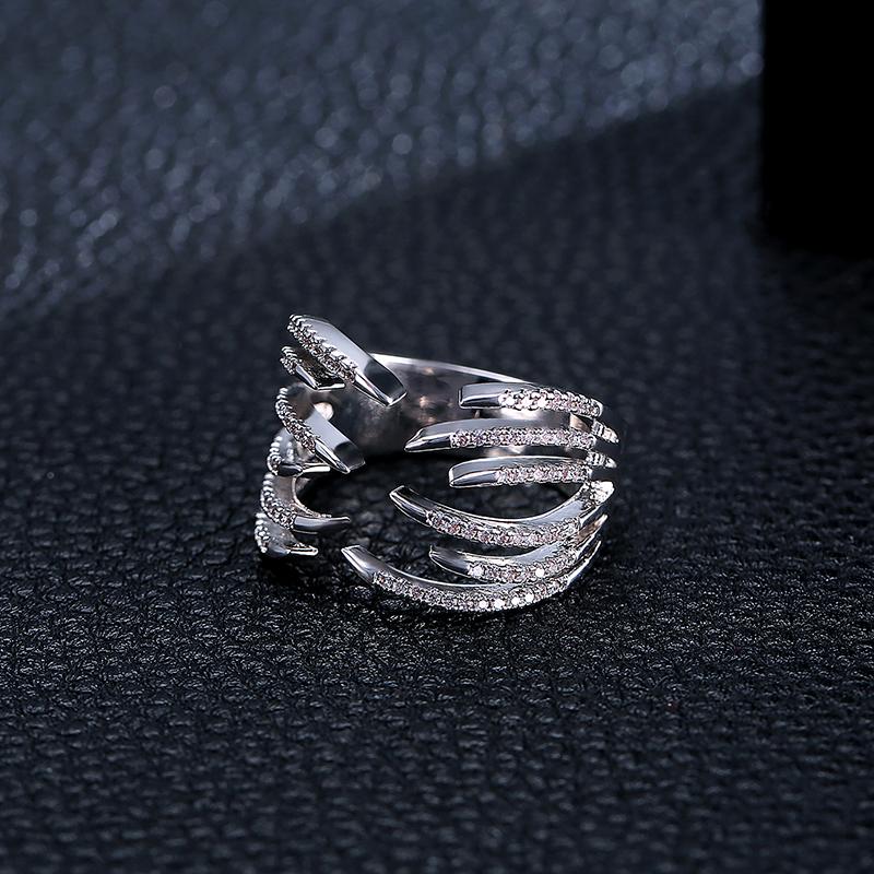 Trendy Platinum Plated Rhinestones Women Gift Ring