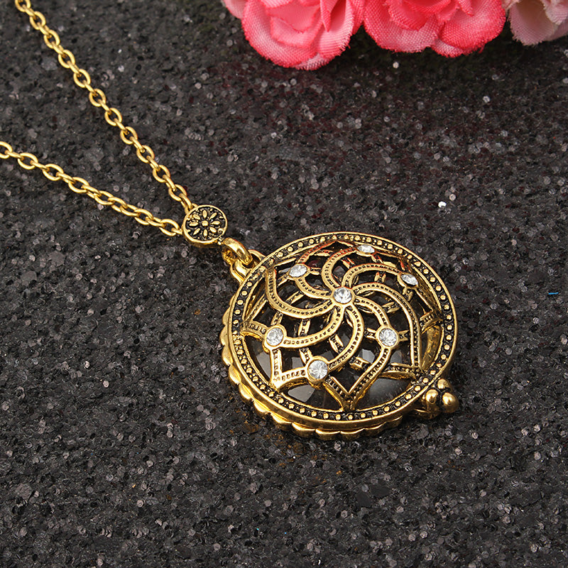 Tree Life Hollow Vintage Retro Magnifier Pendant Glass Necklace Chain