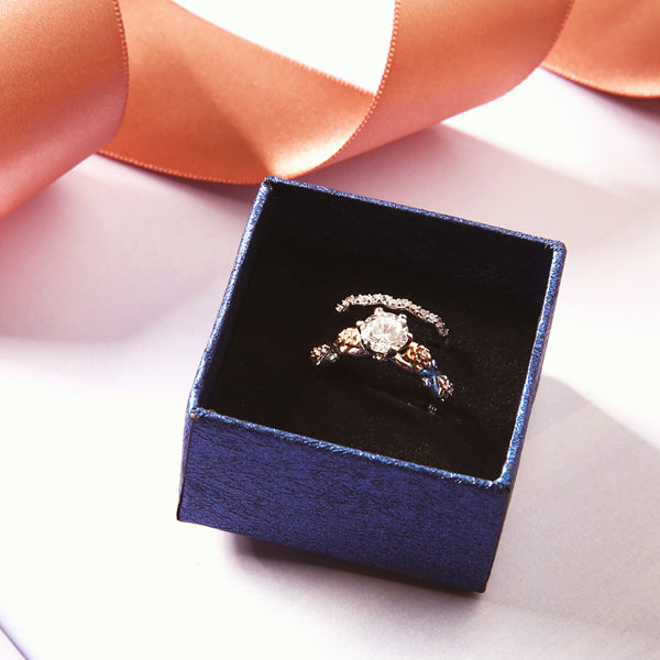 Zircon Inlaid Rose Gold Flower Heart Platinum Ring Set