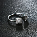 Fashion Platinum Plated Shiny Zircon Adjustable Pyramid Shape Open End Ring Jewelry for Women