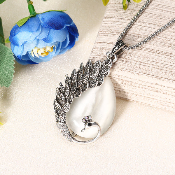 Retro Opal Crystal Peacock Feather Women Pendant Necklace