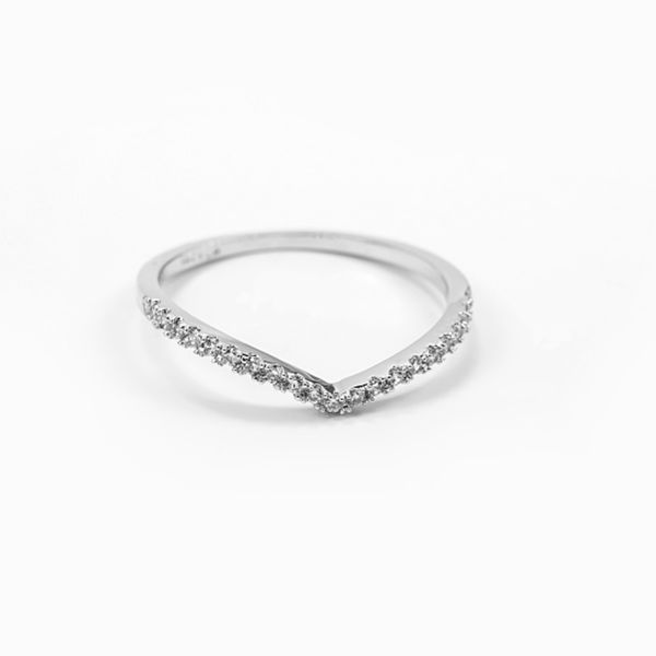 Italina V Heart Shaped Rhinestone Lover Wedding Ring Jewelry