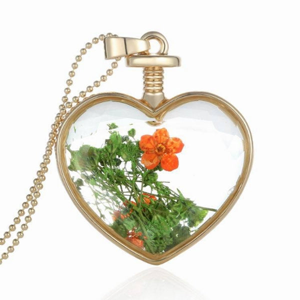 Gold Plated Glass Bottle Heart Dry Flower Pendant Necklace For Women