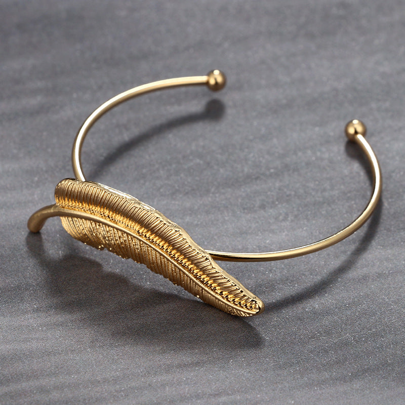 3Pcs Trendy Bracelet Sets Feather Heart Gold Bangle