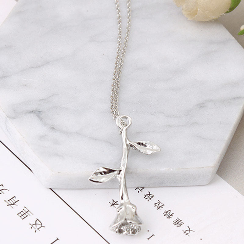 Women's Rose Flower Pendant Necklace Valentine's Day Gift