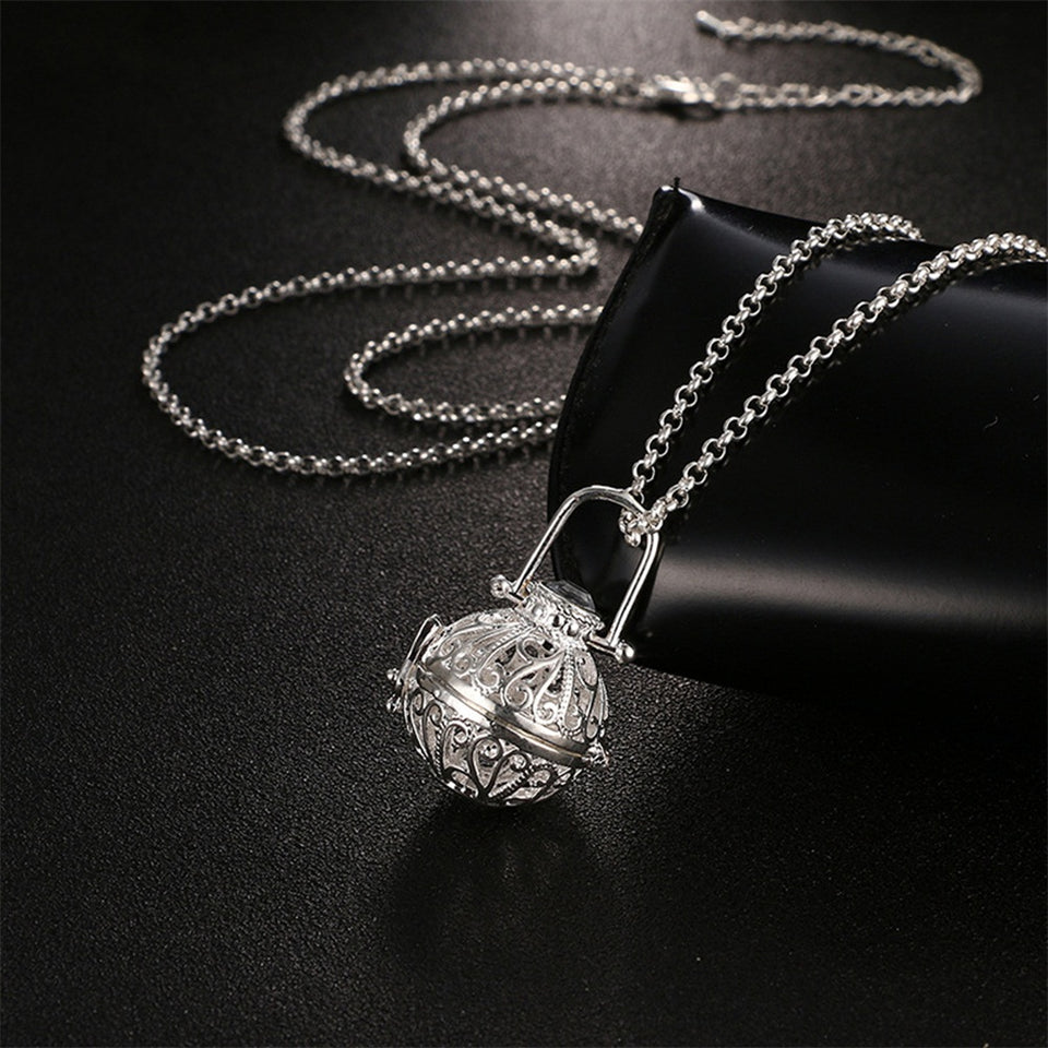 Lava Stone Aromatherapy Essential Oil Diffuser Necklace