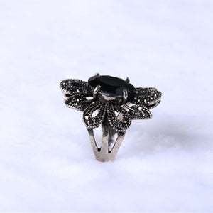 Black Crystal Antique Silver Finger Rings Hollow Flower Punk