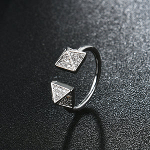 Fashion Platinum Plated Shiny Zircon Adjustable Pyramid Shape Open End Ring Jewelry for Women