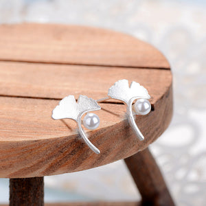 Sweet Trendy Silver Apricot Leaf Pearl Stud Earrings